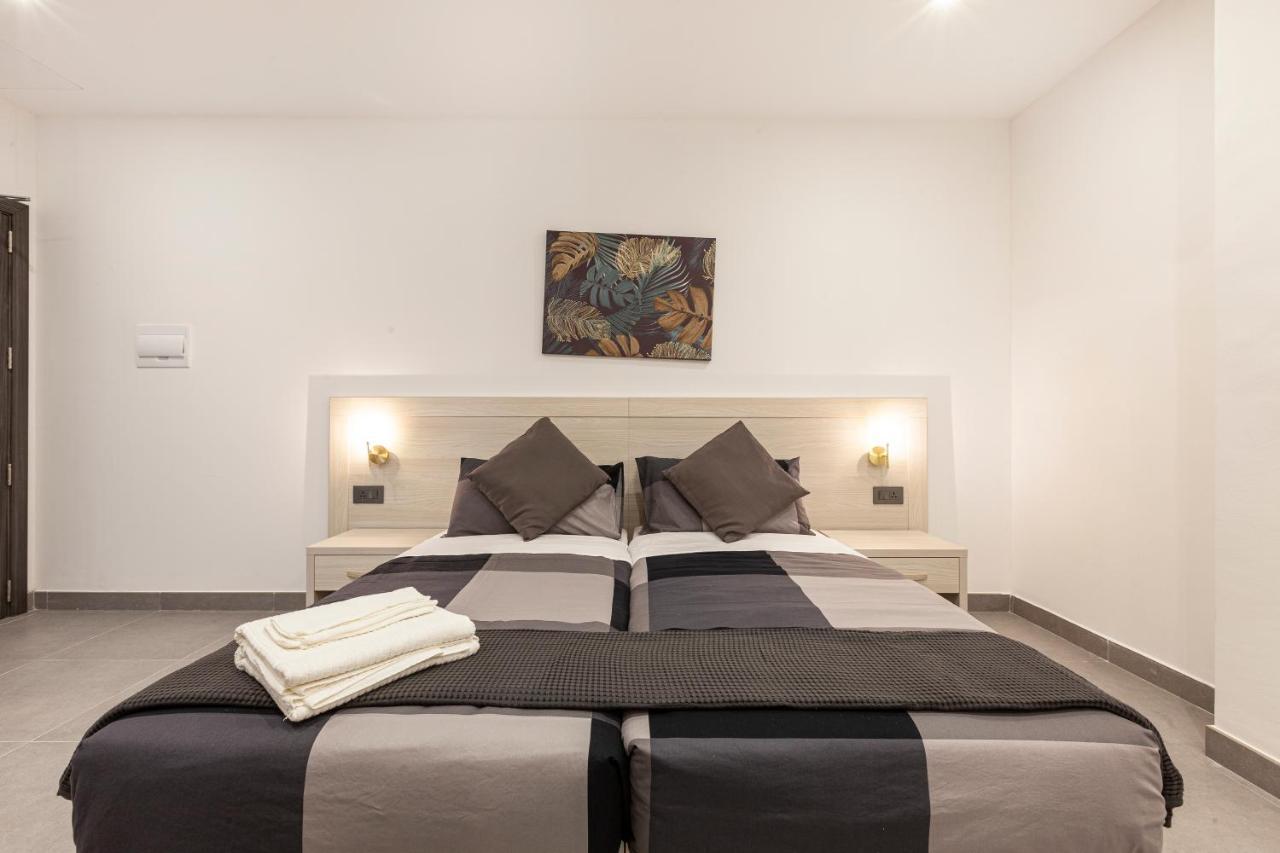 Charming,Comfortable And Centrally Located Group Accomodation Gzira Екстер'єр фото
