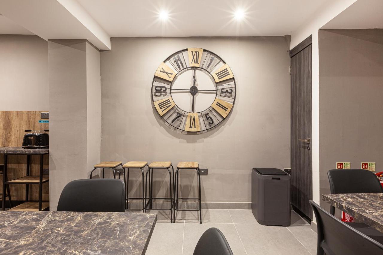 Charming,Comfortable And Centrally Located Group Accomodation Gzira Екстер'єр фото